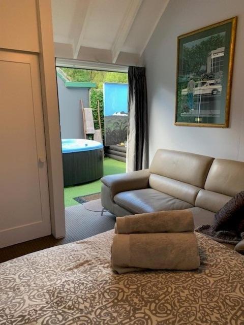 Private Guest Wing - Durie Vale Lodge Уангануй Екстериор снимка