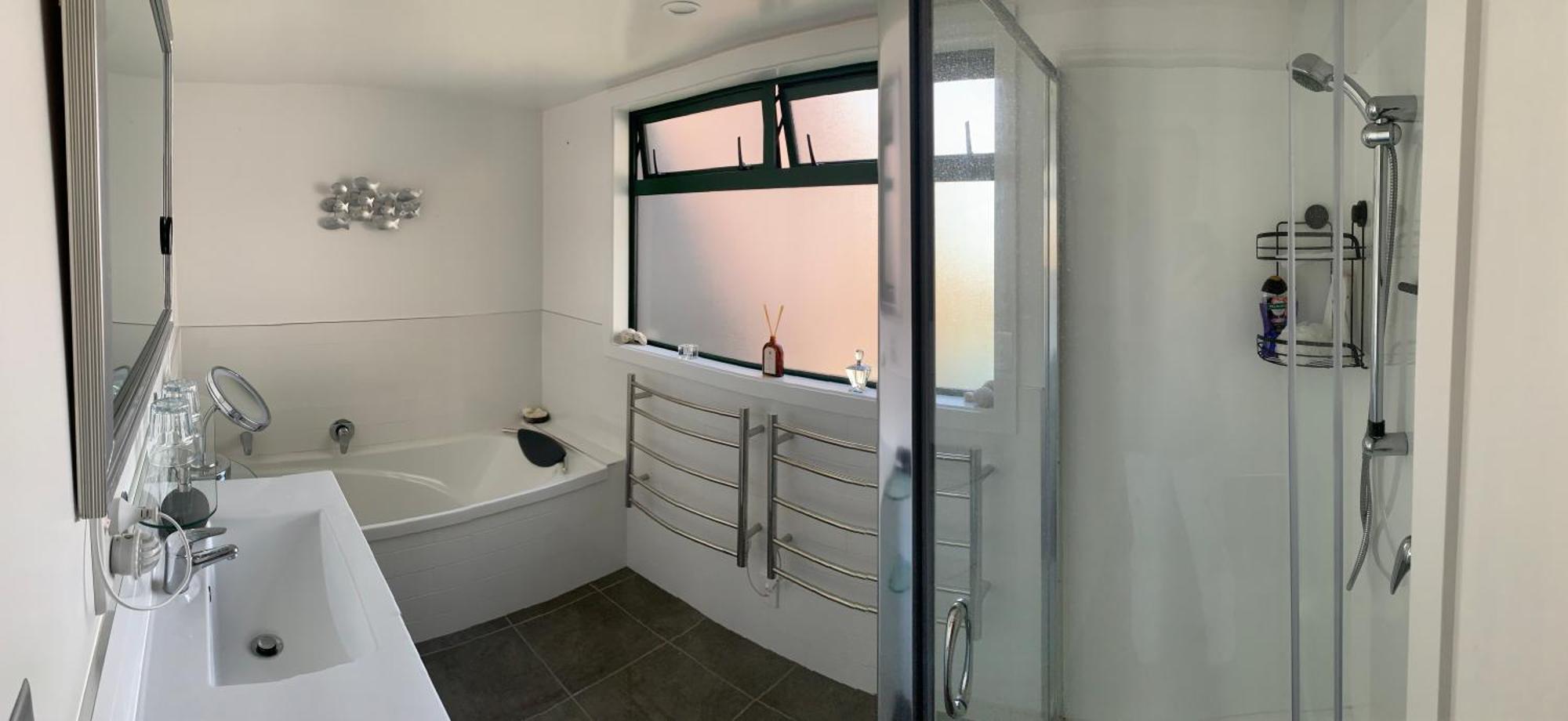 Private Guest Wing - Durie Vale Lodge Уангануй Екстериор снимка